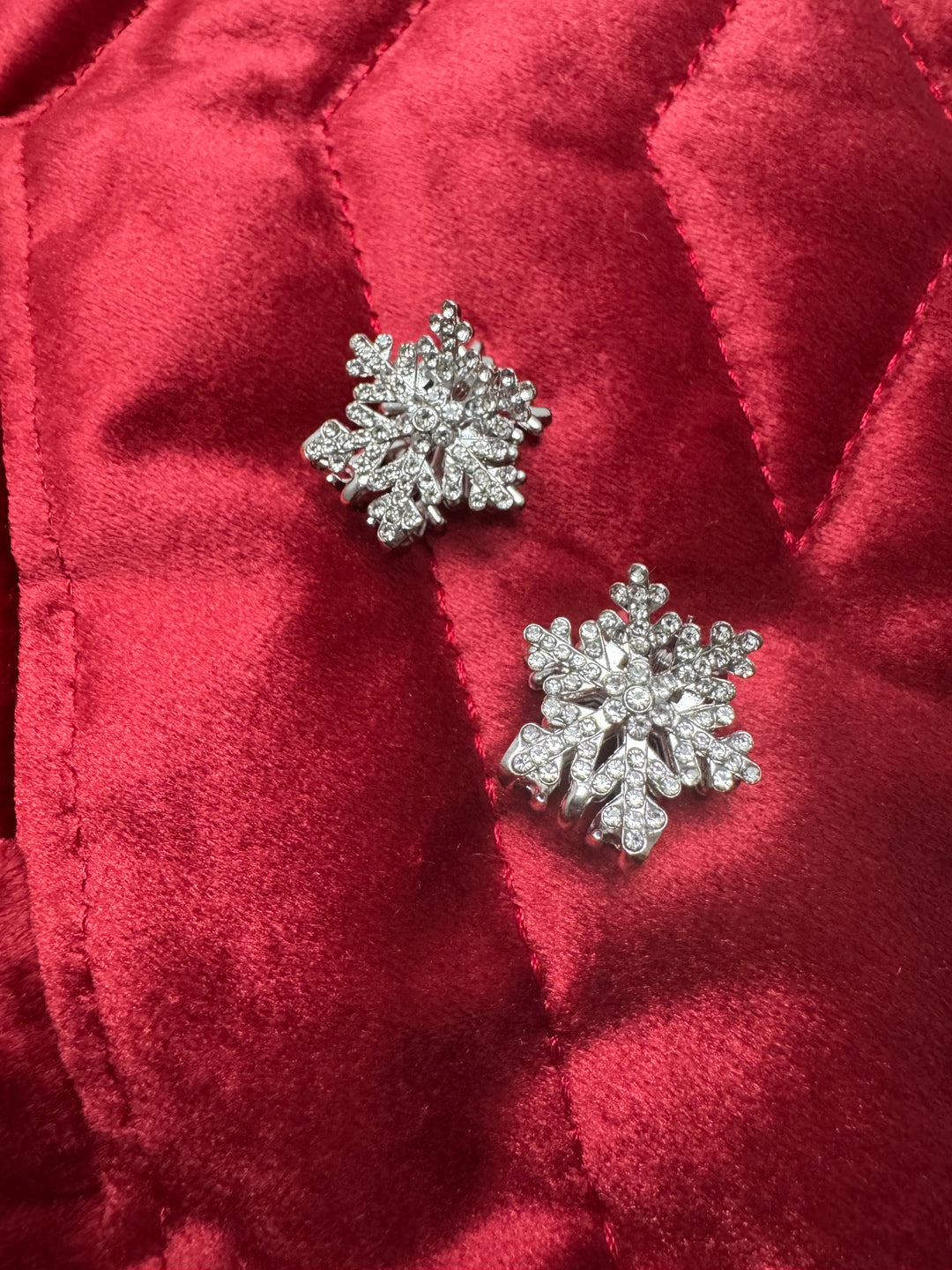 Snowflake Claw Clips