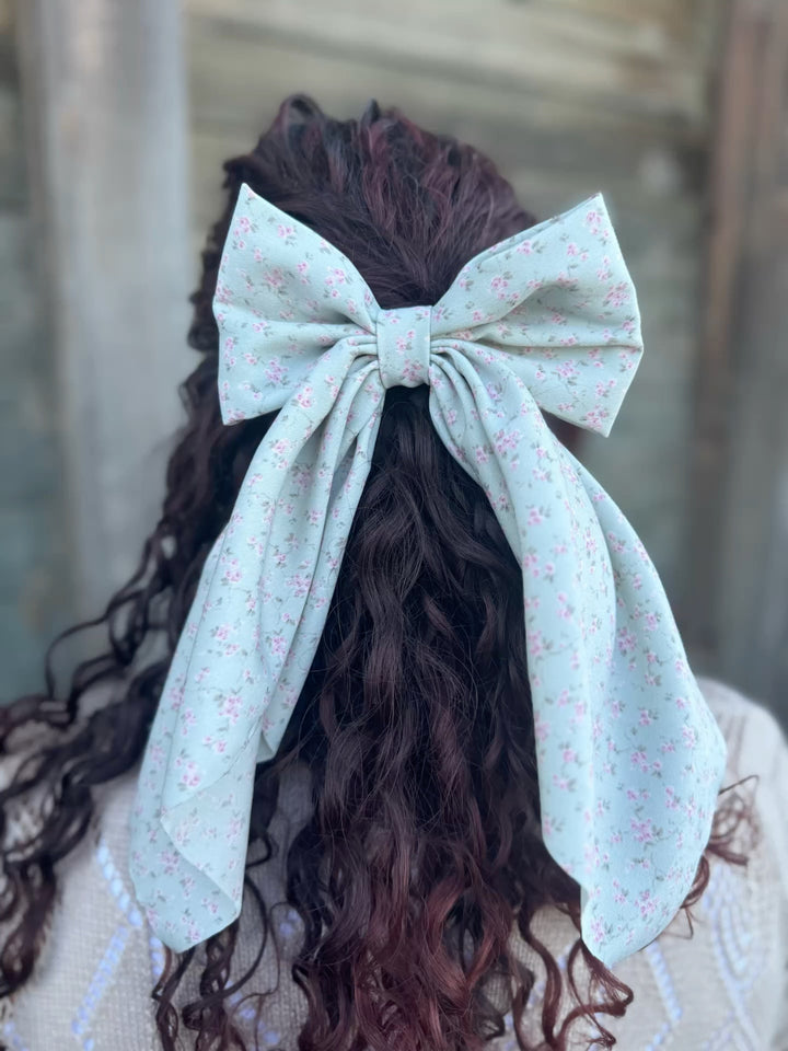 Clementine Coquette Bow