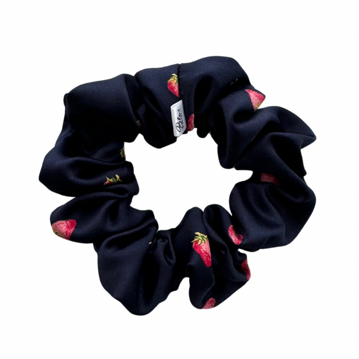 Sweet Strawberries Scrunchies
