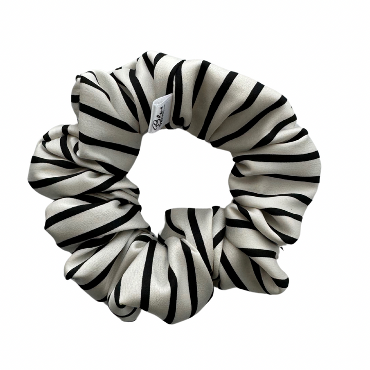 Dominique Scrunchie