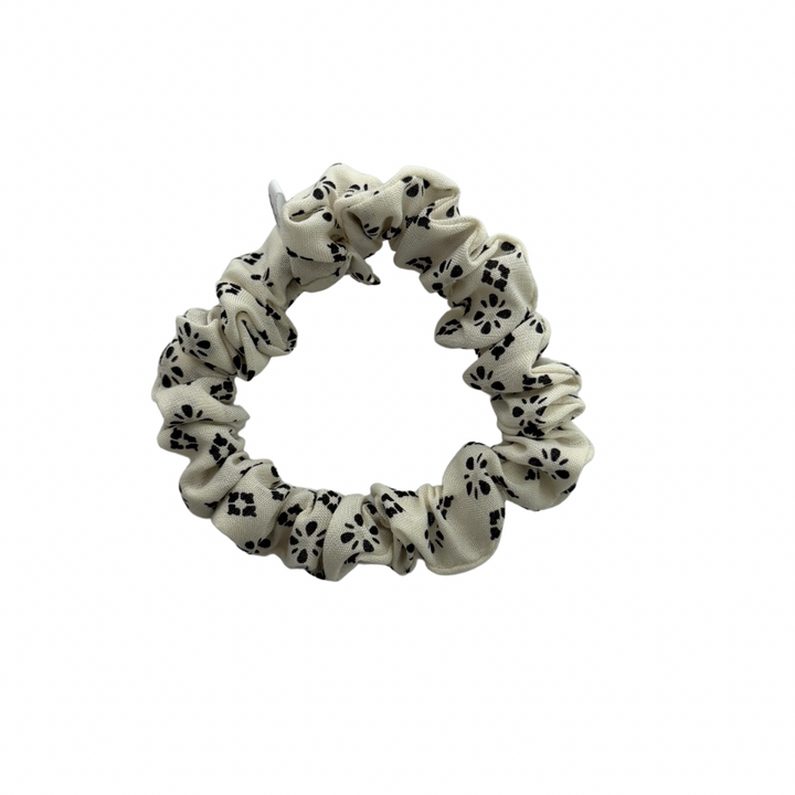 Valencia Scrunchie