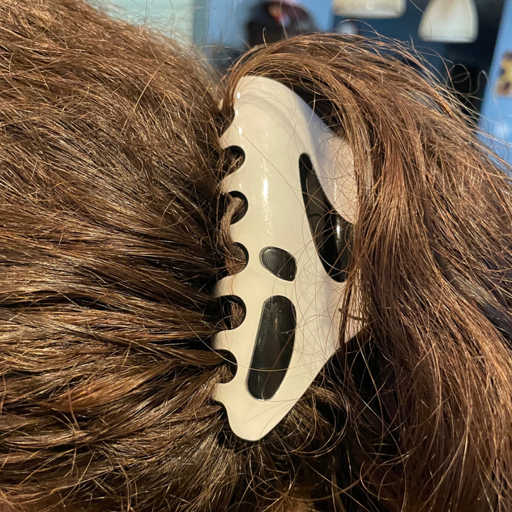 Scream Face Claw Clip