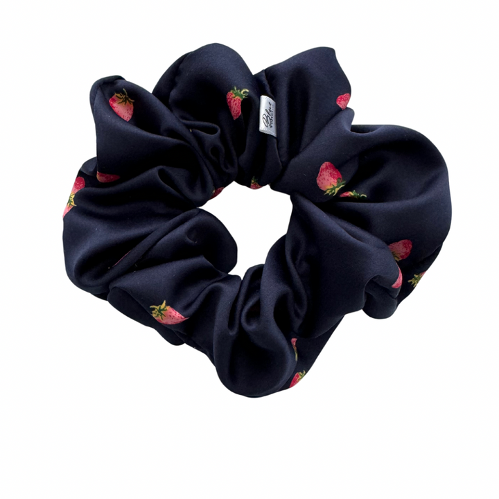 Sweet Strawberries Scrunchies