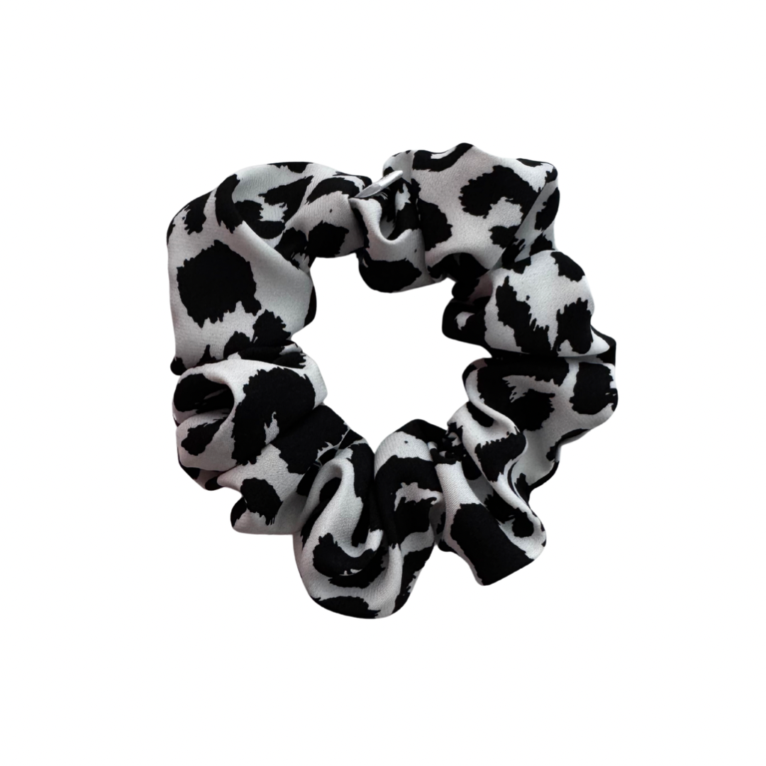 Maureen Scrunchie
