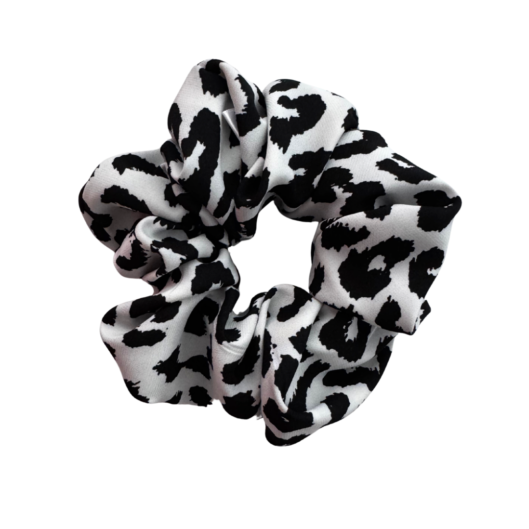 Maureen Scrunchie