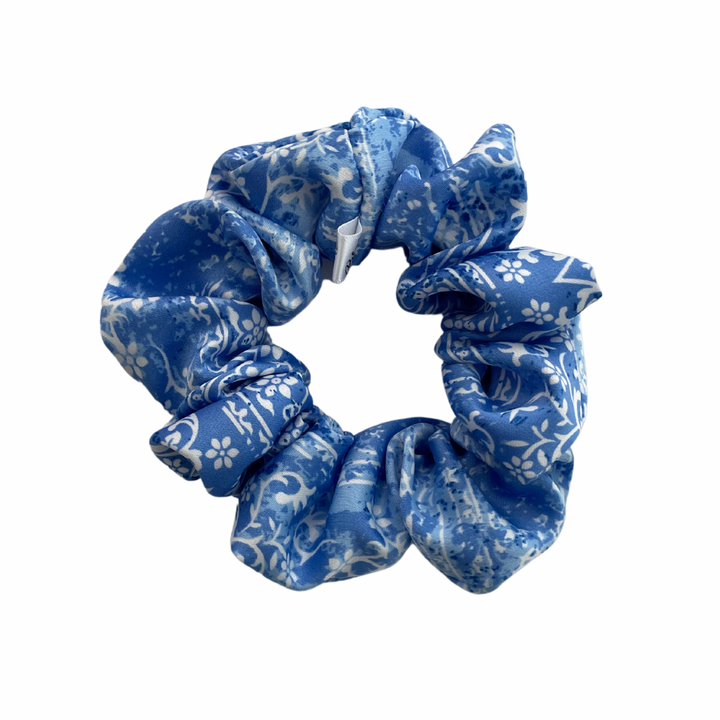 Mamma Mia Scrunchie